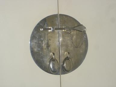 Brass Door Lock Item code Q.036A size Dimension 300 mm.Thickness 2 mm. Brass Door Lock Item code Q.036A size Dimension 300 mm.Thickness 2 mm.