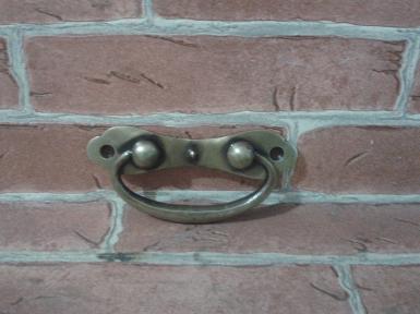 Brass Handle code A.087 size long 83 mm.wide plate 21 mm size include handle wide 35 mm. Brass Handle code A.087 size long 83 mm.wide plate 21 mm size include handle wide 35 mm.